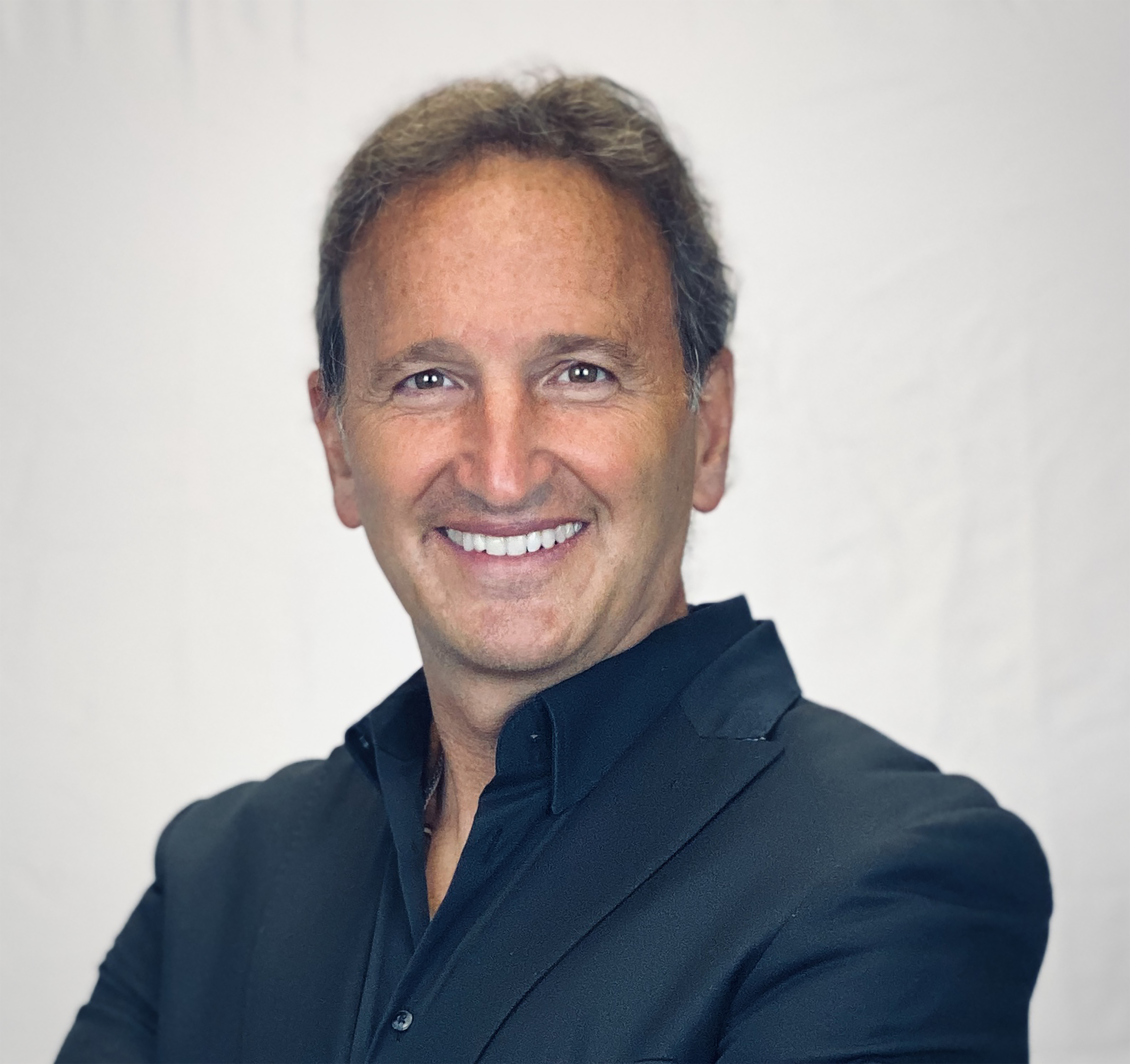 Dr. Steven Dayan