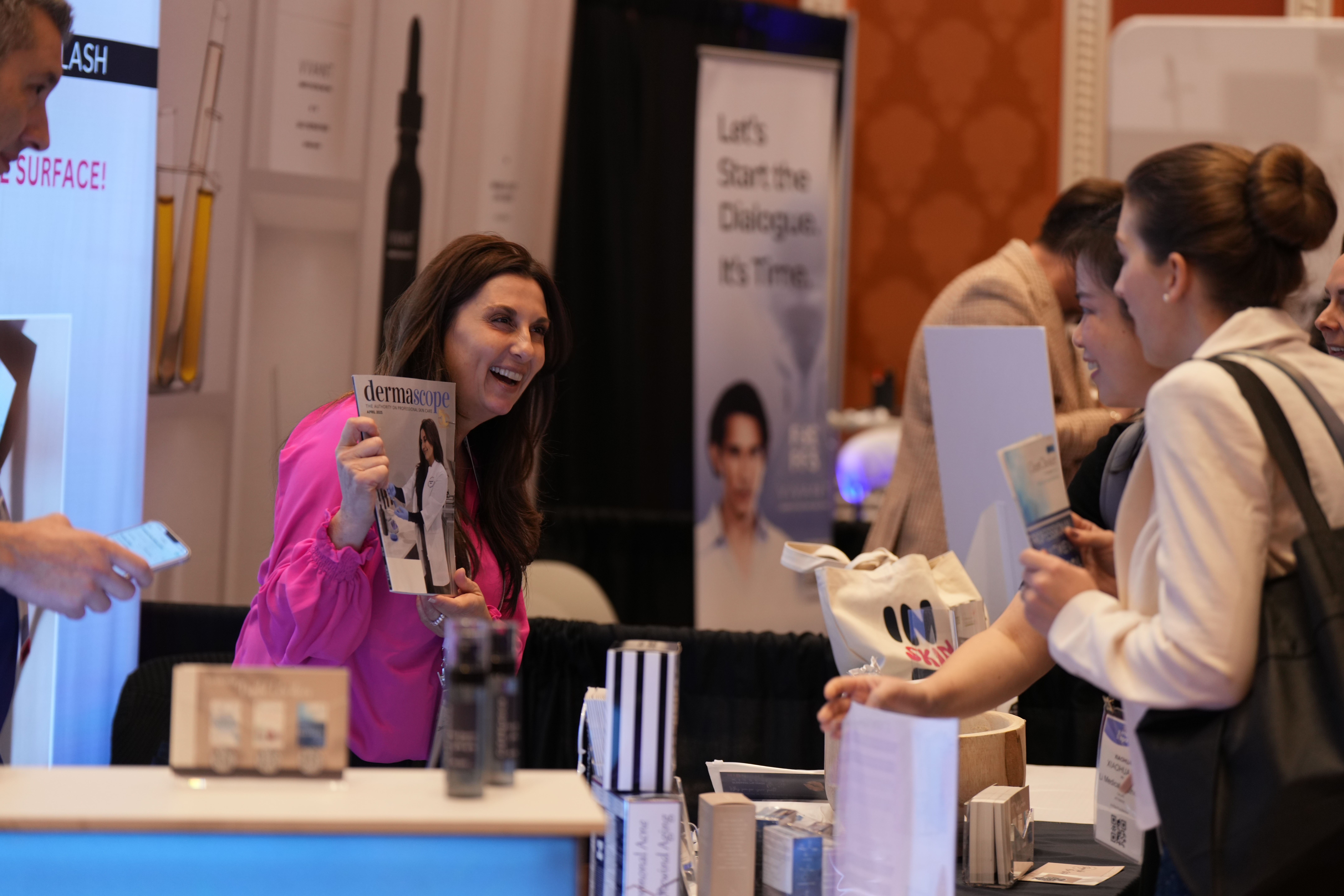 Medical Spa Show 2025 attendees chat with leading brands in the expo hall.